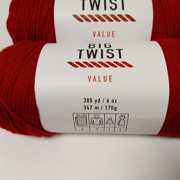 Big Twist Deep Red 4 Skein Yarn Bundle - Picture 4 of 6